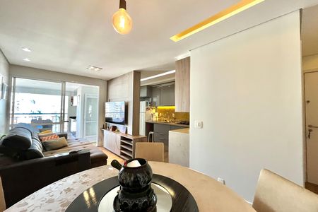 Apartamento para alugar com 97m², 3 quartos e 2 vagas Apartamento para alugar com 97m², 3 quartos e 2 vagasSala