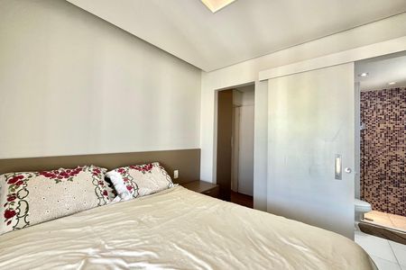 Apartamento para alugar com 97m², 3 quartos e 2 vagas Apartamento para alugar com 97m², 3 quartos e 2 vagasSuíte