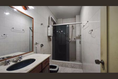 Apartamento à venda com 93m², 3 quartos e 1 vaga Apartamento à venda com 93m², 3 quartos e 1 vagaBanheiro Corredor