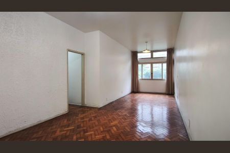 Apartamento à venda com 93m², 3 quartos e 1 vaga Apartamento à venda com 93m², 3 quartos e 1 vagaSala