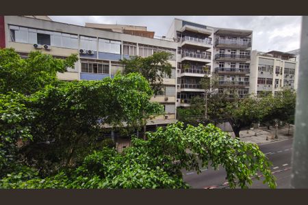 Apartamento à venda com 93m², 3 quartos e 1 vaga Apartamento à venda com 93m², 3 quartos e 1 vagaVista da Sala