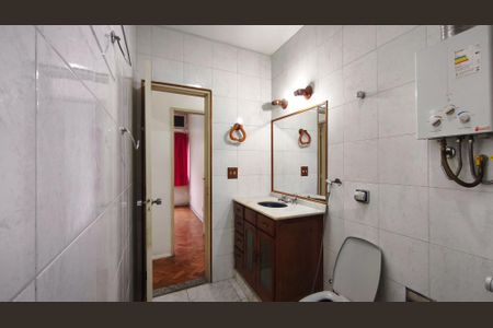 Apartamento à venda com 93m², 3 quartos e 1 vaga Apartamento à venda com 93m², 3 quartos e 1 vagaBanheiro Corredor