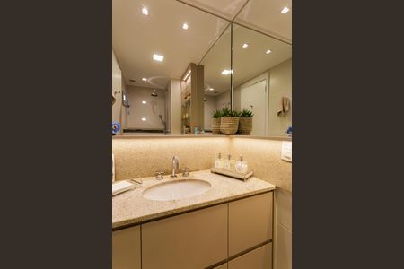 Apartamento à venda com 54m², 2 quartos e 1 vagaBanheiro Social