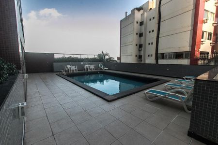 Apartamento para alugar com 92m², 3 quartos e 1 vagaÁrea comum - Piscina