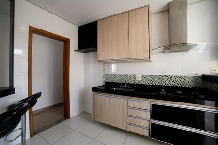 Apartamento à venda com 115m², 3 quartos e 2 vagasCozinha