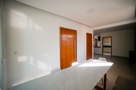 Apartamento à venda com 115m², 3 quartos e 2 vagasSala