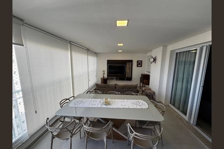 Apartamento à venda com 136m², 3 quartos e 3 vagas