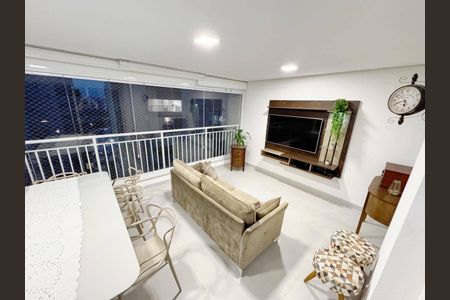 Apartamento à venda com 136m², 3 quartos e 3 vagas