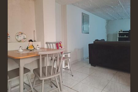 Casa à venda com 263m², 4 quartos e 4 vagas