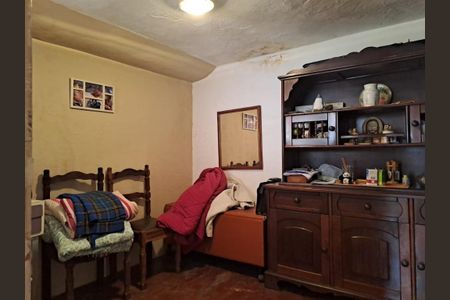 Casa à venda com 263m², 4 quartos e 4 vagas