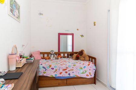 Casa para alugar com 250m², 3 quartos e 3 vagas Casa para alugar com 250m², 3 quartos e 3 vagasQuarto 1