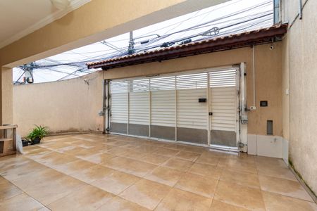 Casa para alugar com 250m², 3 quartos e 3 vagas Casa para alugar com 250m², 3 quartos e 3 vagasGaragem