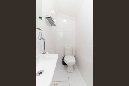 Casa para alugar com 250m², 3 quartos e 3 vagas Casa para alugar com 250m², 3 quartos e 3 vagasLavabo