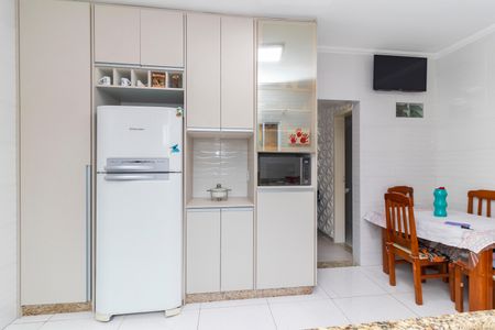 Casa para alugar com 250m², 3 quartos e 3 vagas Casa para alugar com 250m², 3 quartos e 3 vagasCozinha