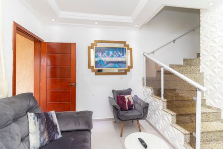 Casa para alugar com 250m², 3 quartos e 3 vagas Casa para alugar com 250m², 3 quartos e 3 vagasSala