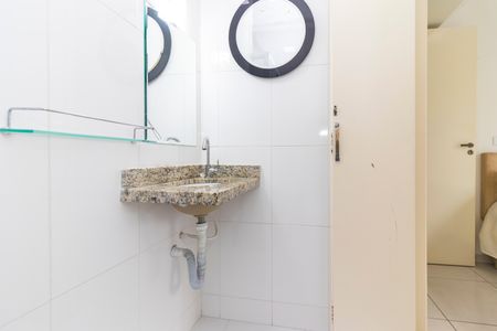 Casa para alugar com 250m², 3 quartos e 3 vagas Casa para alugar com 250m², 3 quartos e 3 vagasBanheiro da Suíte