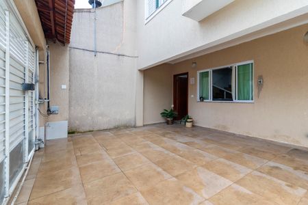 Casa para alugar com 250m², 3 quartos e 3 vagas Casa para alugar com 250m², 3 quartos e 3 vagasGaragem