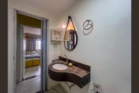 Apartamento para alugar com 64m², 2 quartos e sem vaga Apartamento para alugar com 64m², 2 quartos e sem vagaBanheiro