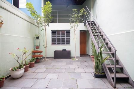 Casa à venda com 106m², 2 quartos e 1 vaga Casa à venda com 106m², 2 quartos e 1 vagaÁrea comum