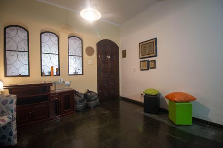 Casa à venda com 106m², 2 quartos e 1 vaga Casa à venda com 106m², 2 quartos e 1 vagaSala