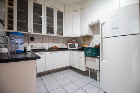 Casa à venda com 106m², 2 quartos e 1 vaga Casa à venda com 106m², 2 quartos e 1 vagaCozinha