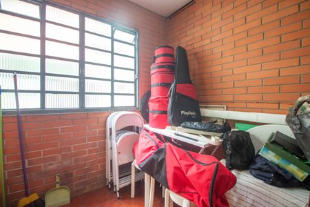 Casa à venda com 106m², 2 quartos e 1 vaga Casa à venda com 106m², 2 quartos e 1 vagaEdicula