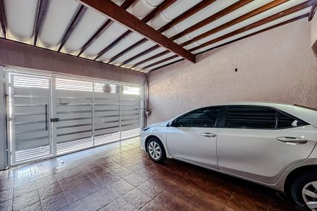 Casa à venda com 187m², 5 quartos e 3 vagasGaragem