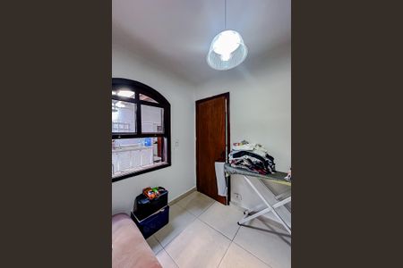 Casa à venda com 187m², 5 quartos e 3 vagasQuarto de Serviço