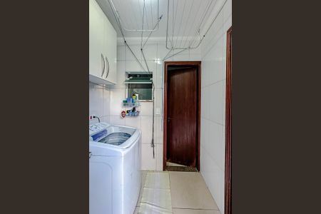 Casa à venda com 187m², 5 quartos e 3 vagasÁrea de Serviço