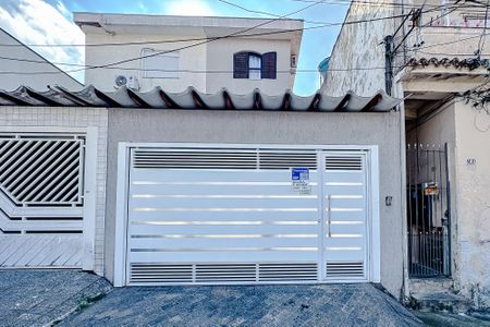 Casa à venda com 187m², 5 quartos e 3 vagasFachada
