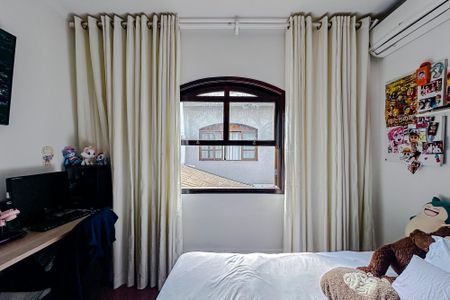 Casa à venda com 187m², 5 quartos e 3 vagasQuarto 1