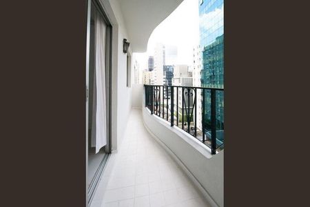 Apartamento à venda com 98m², 2 quartos e 1 vaga