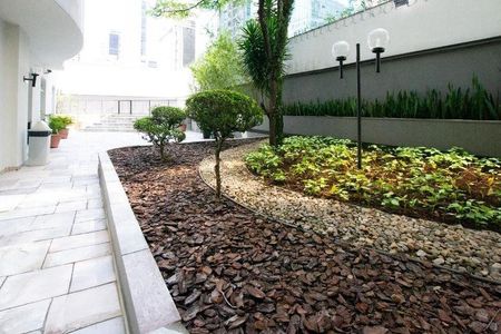 Apartamento à venda com 98m², 2 quartos e 1 vaga