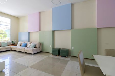 Apartamento à venda com 80m², 3 quartos e 1 vaga Apartamento à venda com 80m², 3 quartos e 1 vagaÁrea Comum