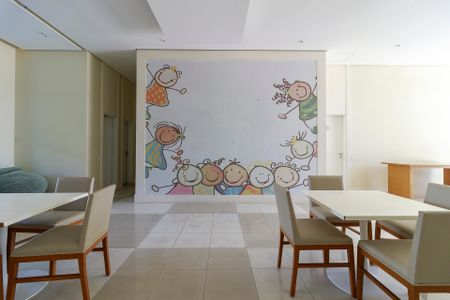 Apartamento à venda com 80m², 3 quartos e 1 vaga Apartamento à venda com 80m², 3 quartos e 1 vagaÁrea Comum