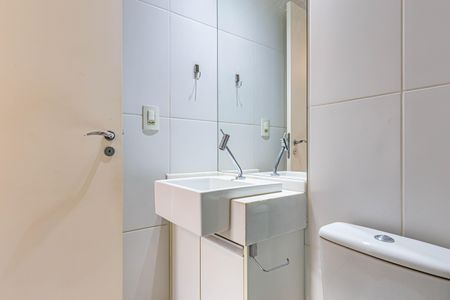 Apartamento para alugar com 64m², 3 quartos e 1 vagaSuite - Banheiro