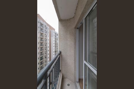 Apartamento à venda com 37m², 2 quartos e sem vagaSacada