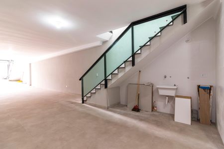 Casa à venda com 168m², 3 quartos e 4 vagasÁrea de Serviço