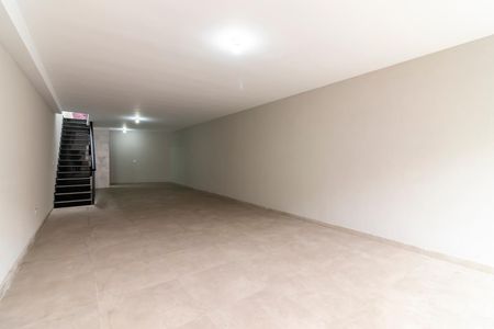 Casa à venda com 168m², 3 quartos e 4 vagasGaragem