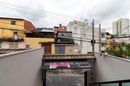 Casa à venda com 168m², 3 quartos e 4 vagasSala - Vista