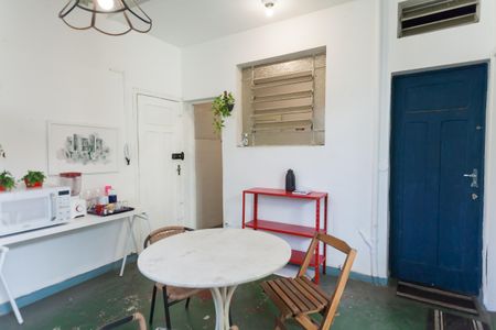 Apartamento para alugar com 200m², 3 quartos e sem vaga Apartamento para alugar com 200m², 3 quartos e sem vagaCozinha 2