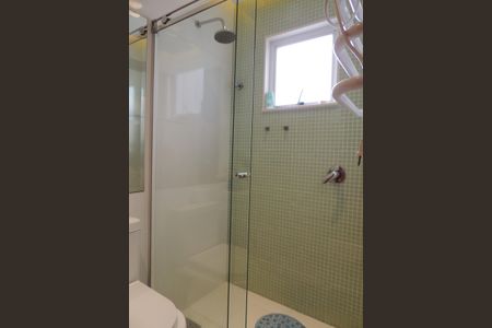 Casa de condomínio à venda com 441m², 3 quartos e 2 vagasBanheiro da Suíte 1