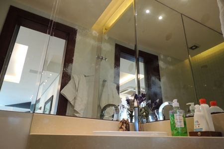 Casa de condomínio à venda com 441m², 3 quartos e 2 vagasLavabo