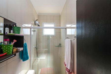 Casa à venda com 280m², 3 quartos e 5 vagasBanheiro de Serviço