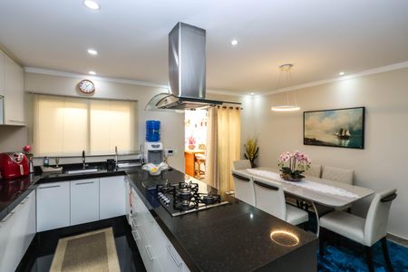 Casa à venda com 280m², 3 quartos e 5 vagasCozinha