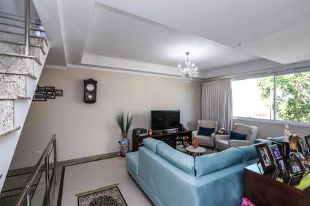 Casa à venda com 280m², 3 quartos e 5 vagasSala