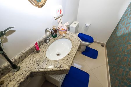 Casa à venda com 280m², 3 quartos e 5 vagasLavabo