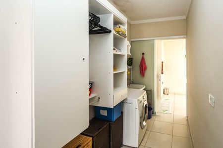 Casa à venda com 280m², 3 quartos e 5 vagasÁrea de Serviço