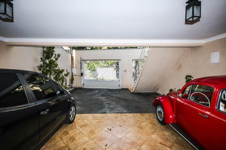 Casa à venda com 280m², 3 quartos e 5 vagasGaragem