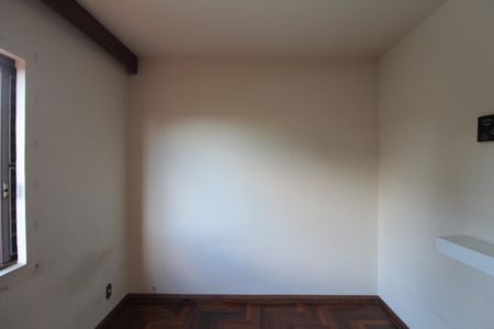 Casa à venda com 830m², 4 quartos e 4 vagasQuarto 2